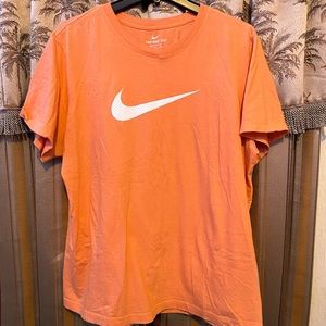 Nike mens tee Size XL